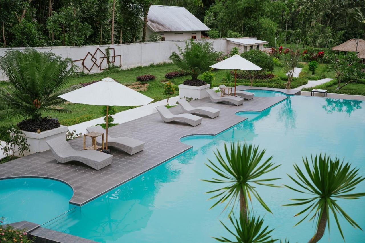 Nirvana Hotel Resort تيتيباتو المظهر الخارجي الصورة