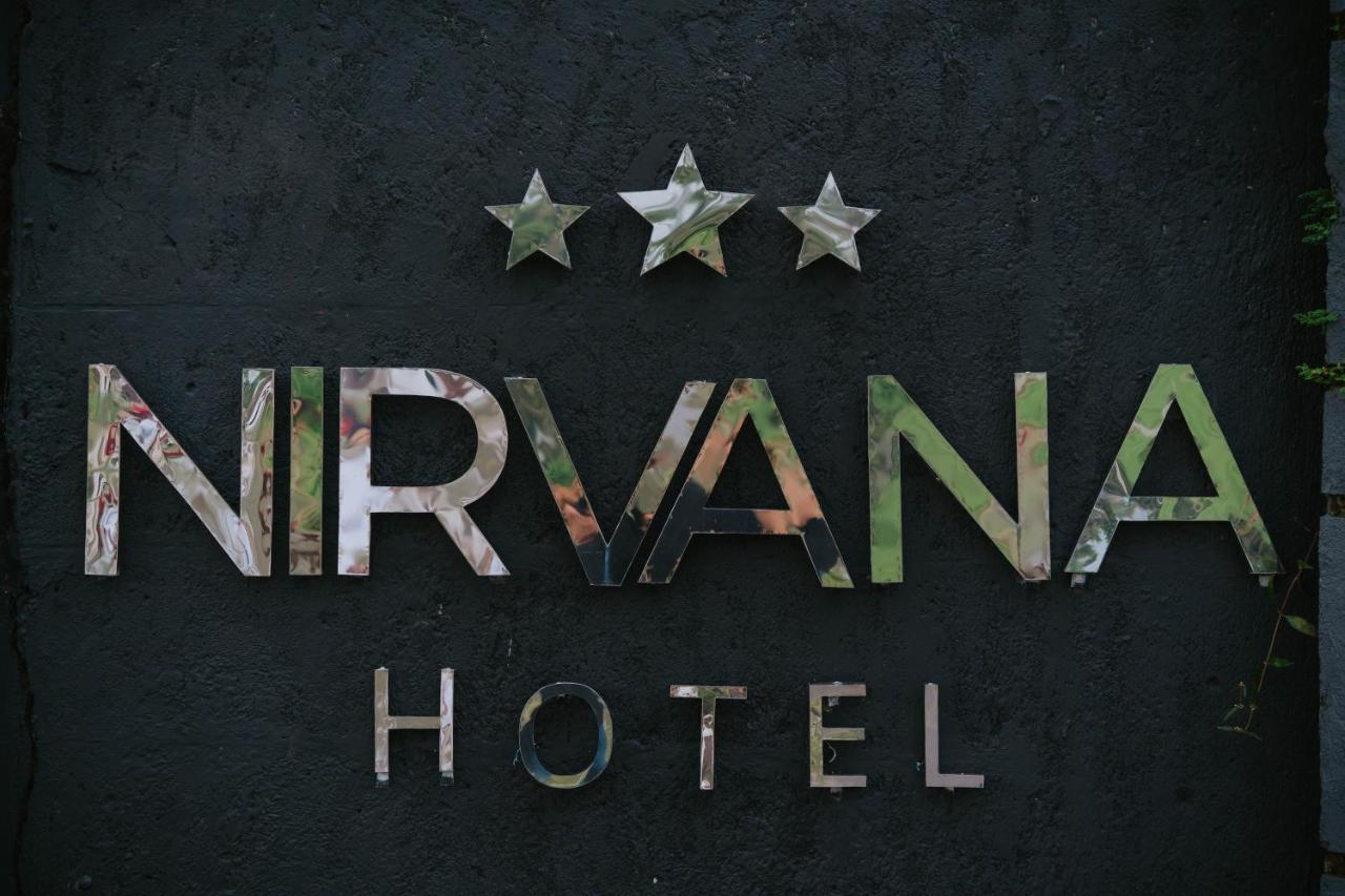 Nirvana Hotel Resort تيتيباتو المظهر الخارجي الصورة