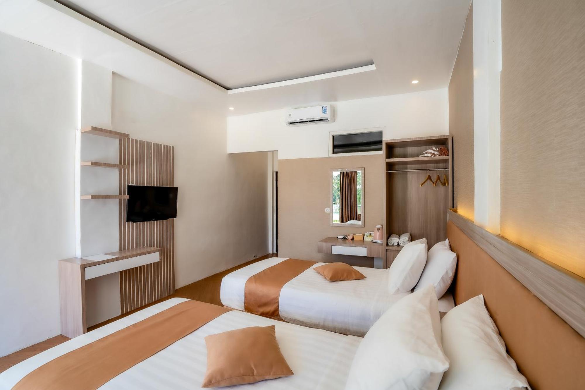 Nirvana Hotel Resort تيتيباتو المظهر الخارجي الصورة