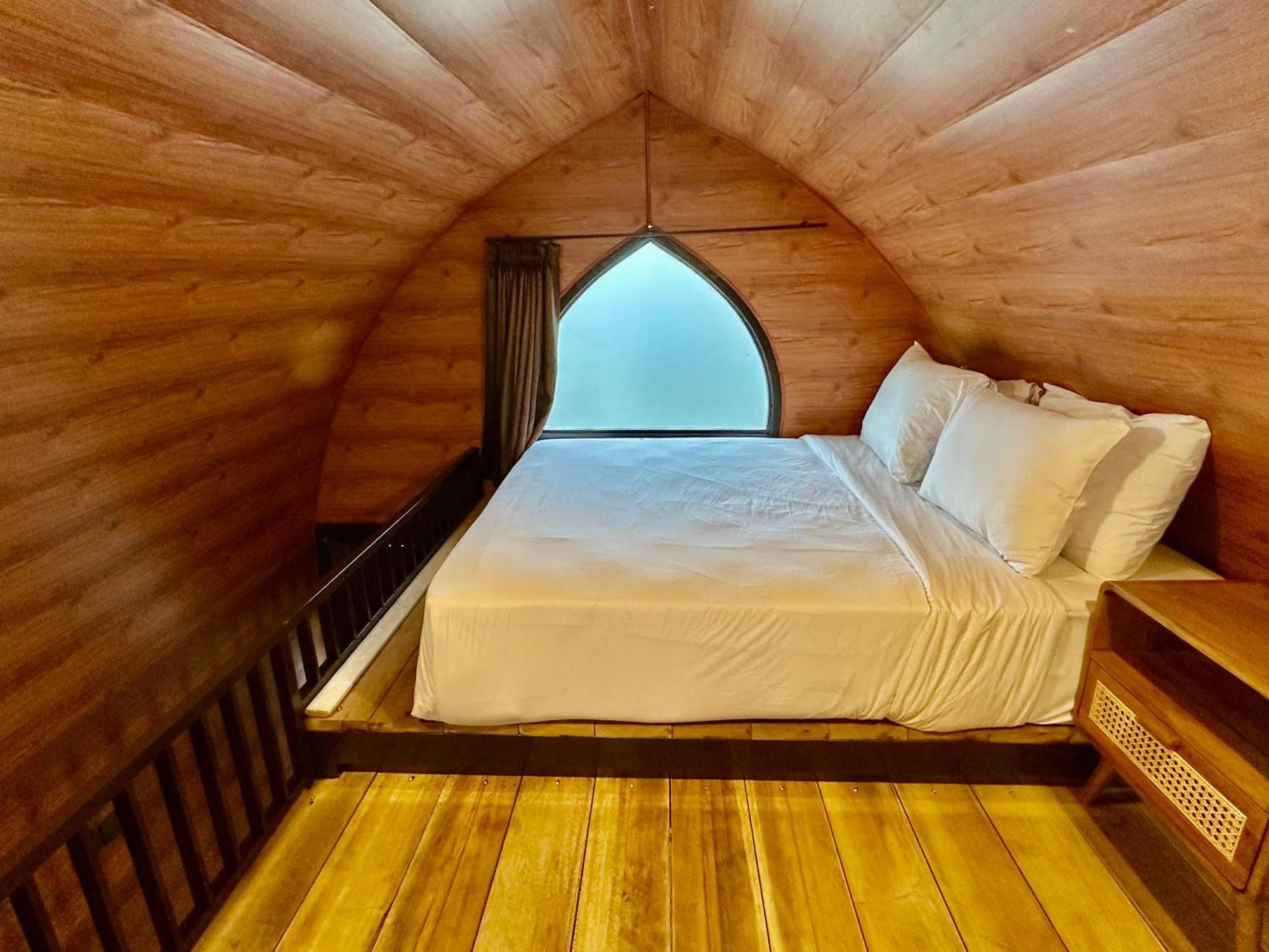 Nirvana Hotel Resort تيتيباتو المظهر الخارجي الصورة